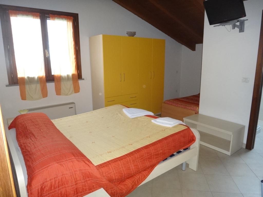 Agriturismo San Valentino Castellarano Room photo